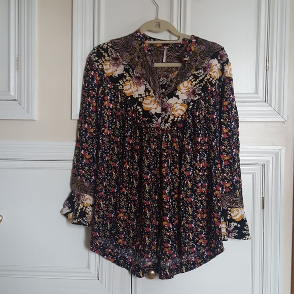 Free People Tops - Free People Wildflower Fields Tunic